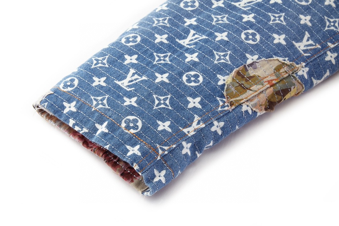 LOUIS VUITTON 路易威登 花卉贴布字母logo满印牛仔外套 夹克 长袖 外套 蓝色 1AAGQG