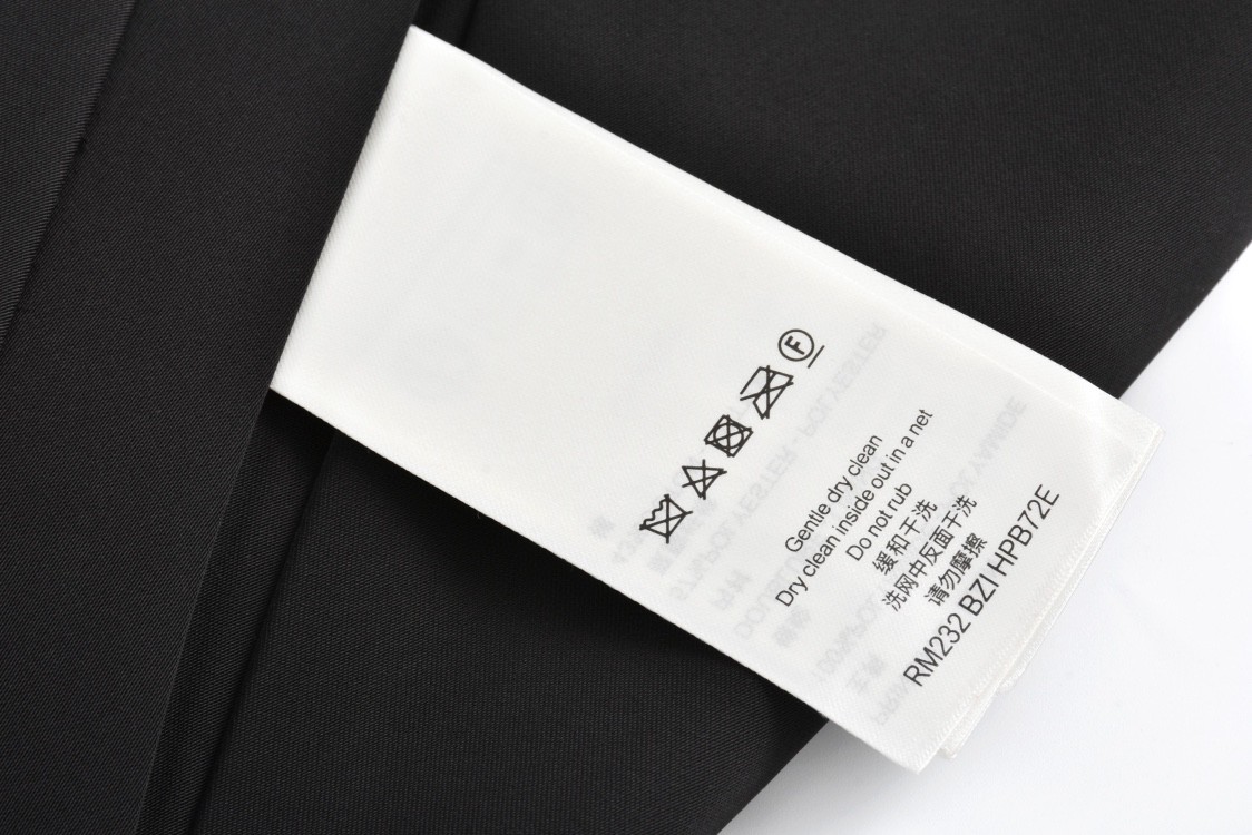 LOUIS VUITTON 路易威登 刺绣字母logo和平飞鸽夹克 长袖 外套 黑色 1ABZG3