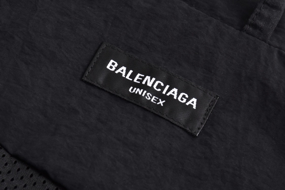 Balenciaga 巴黎世家 刺绣环形字母logo立领拉链夹克 外套 长袖 秋冬 黑色 