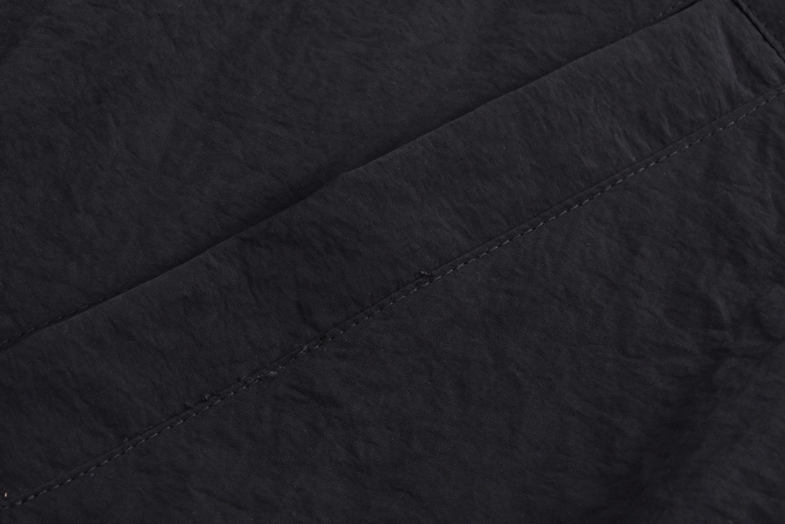 Balenciaga 巴黎世家 刺绣环形字母logo立领拉链夹克 外套 长袖 秋冬 黑色 