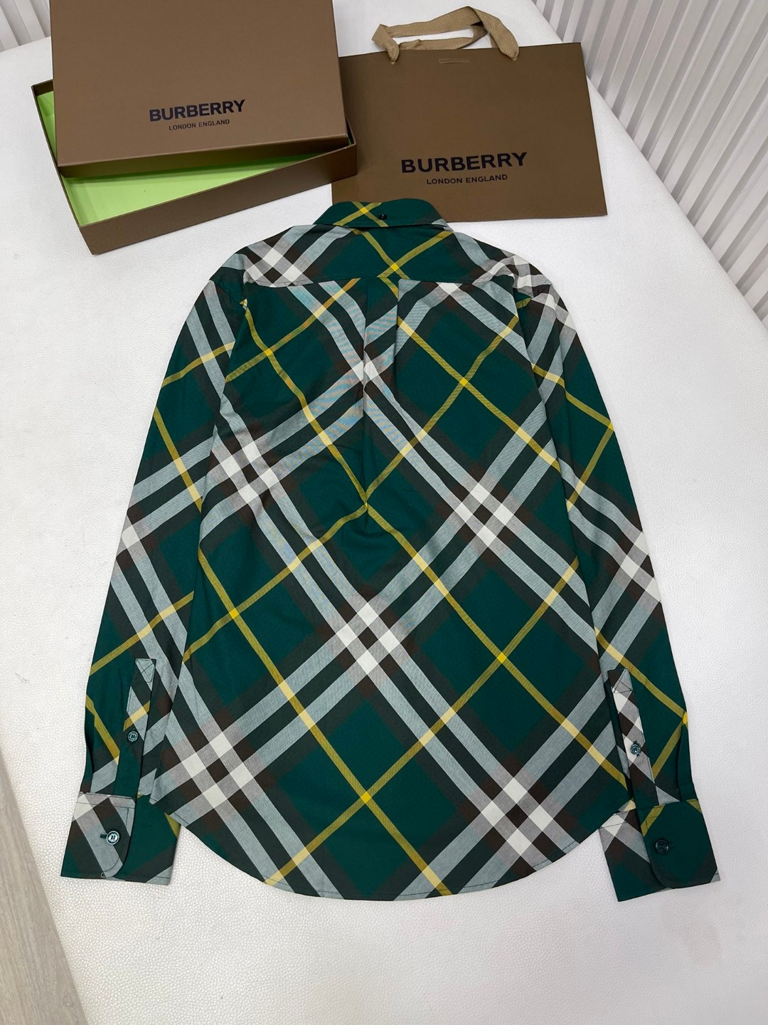 Burberry 巴宝莉 战马刺绣小标格纹单排扣衬衫 长袖 外套 卡其色 蓝色 绿色 80821941 80828861