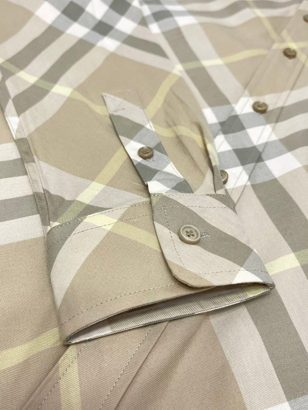 Burberry 巴宝莉 战马刺绣小标格纹单排扣衬衫 长袖 外套 卡其色 蓝色 绿色 80821941 80828861