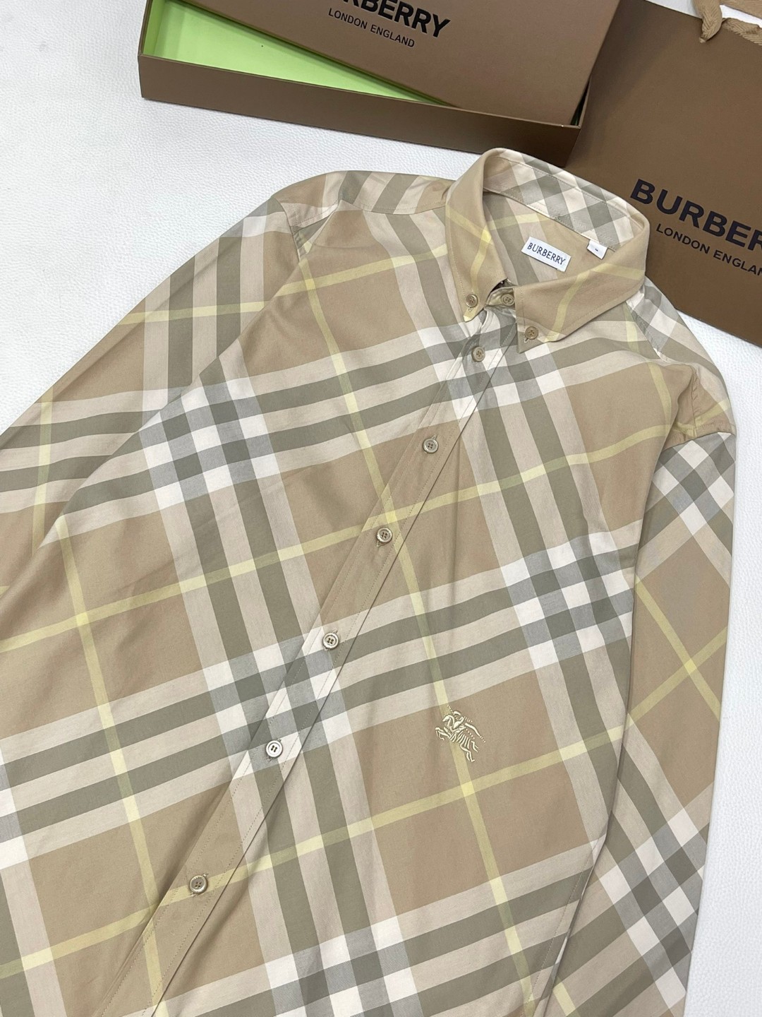 Burberry 巴宝莉 战马刺绣小标格纹单排扣衬衫 长袖 外套 卡其色 蓝色 绿色 80821941 80828861