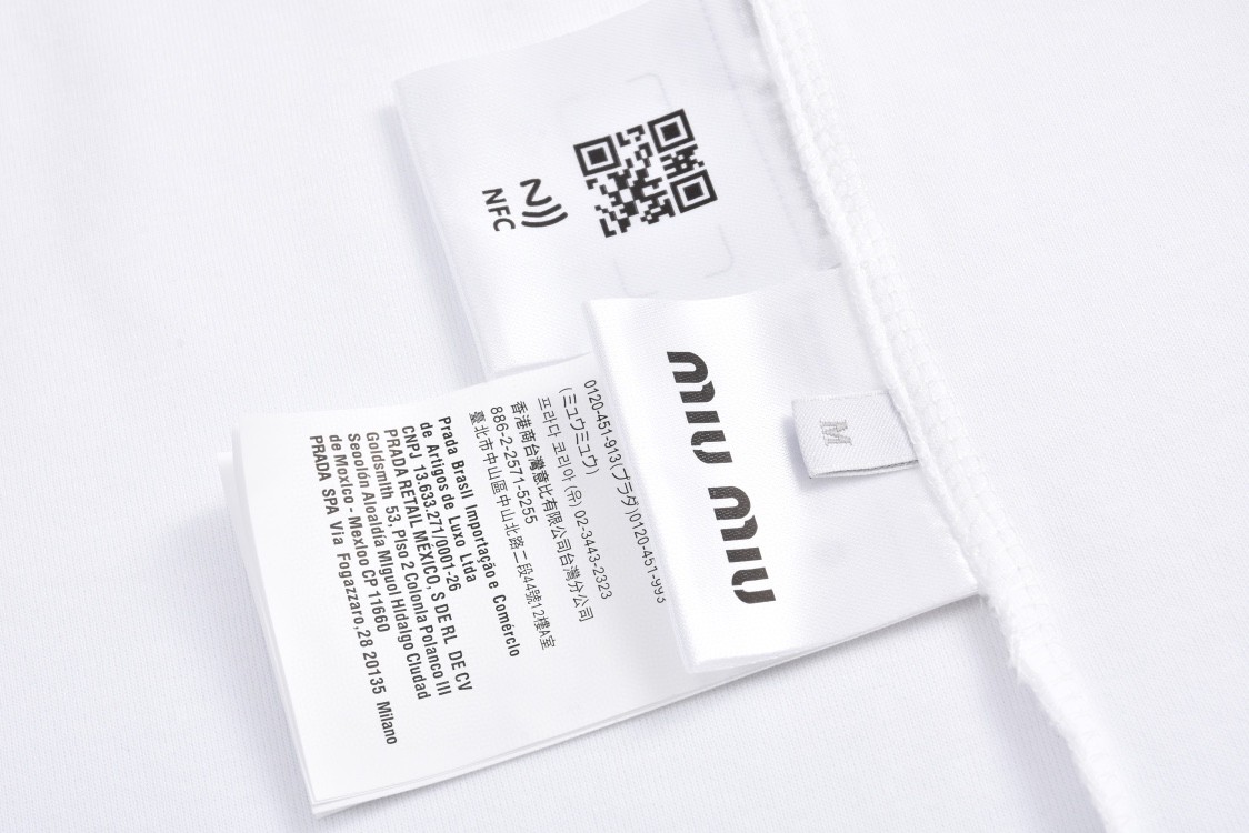 MIU MIU 缪缪 纯色字母logo绣花T恤 打底衫 长袖 白色 黑色 MJL862-1YXT-F0002-S-232