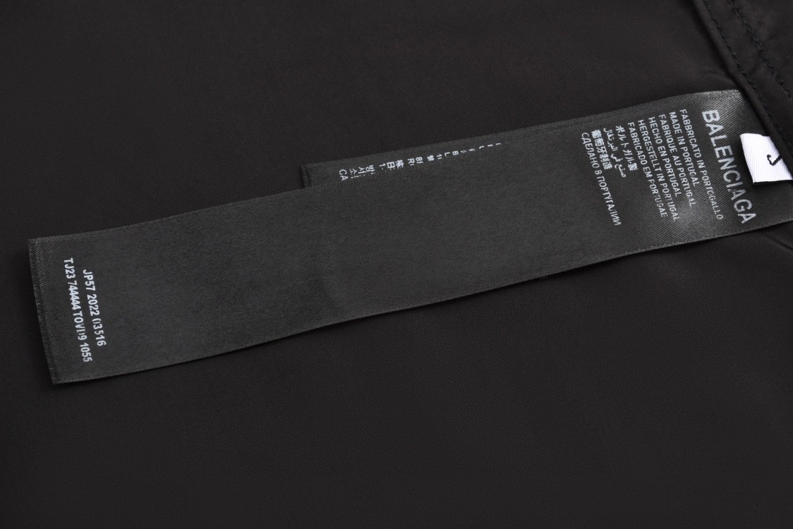 Balenciaga 巴黎世家 多标合集拉链连帽冲锋衣 外套 长袖 秋冬 黑色 725607TMO101000