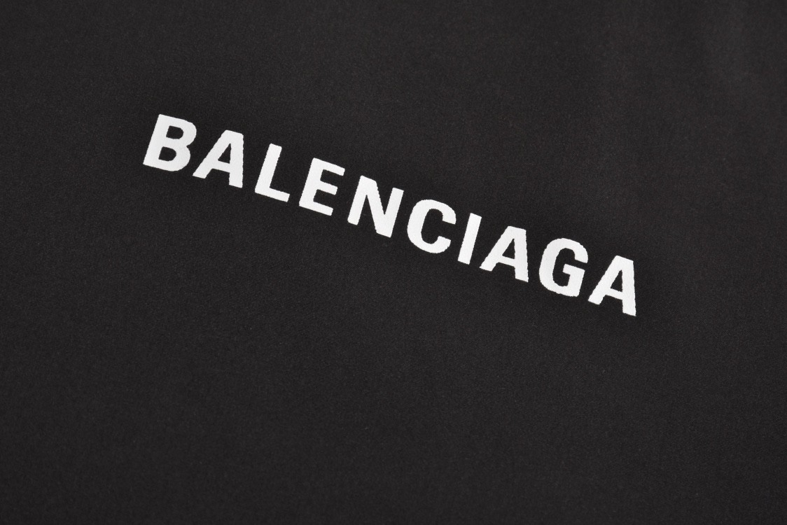 Balenciaga 巴黎世家 多标合集拉链连帽冲锋衣 外套 长袖 秋冬 黑色 725607TMO101000