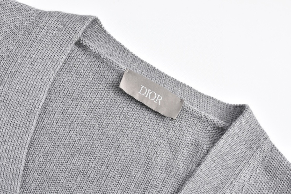 DIOR 迪奥 条纹字母Logo刺绣V领毛衣 针织衫 开衫 外套 长袖 灰色 443M204AT879-C880