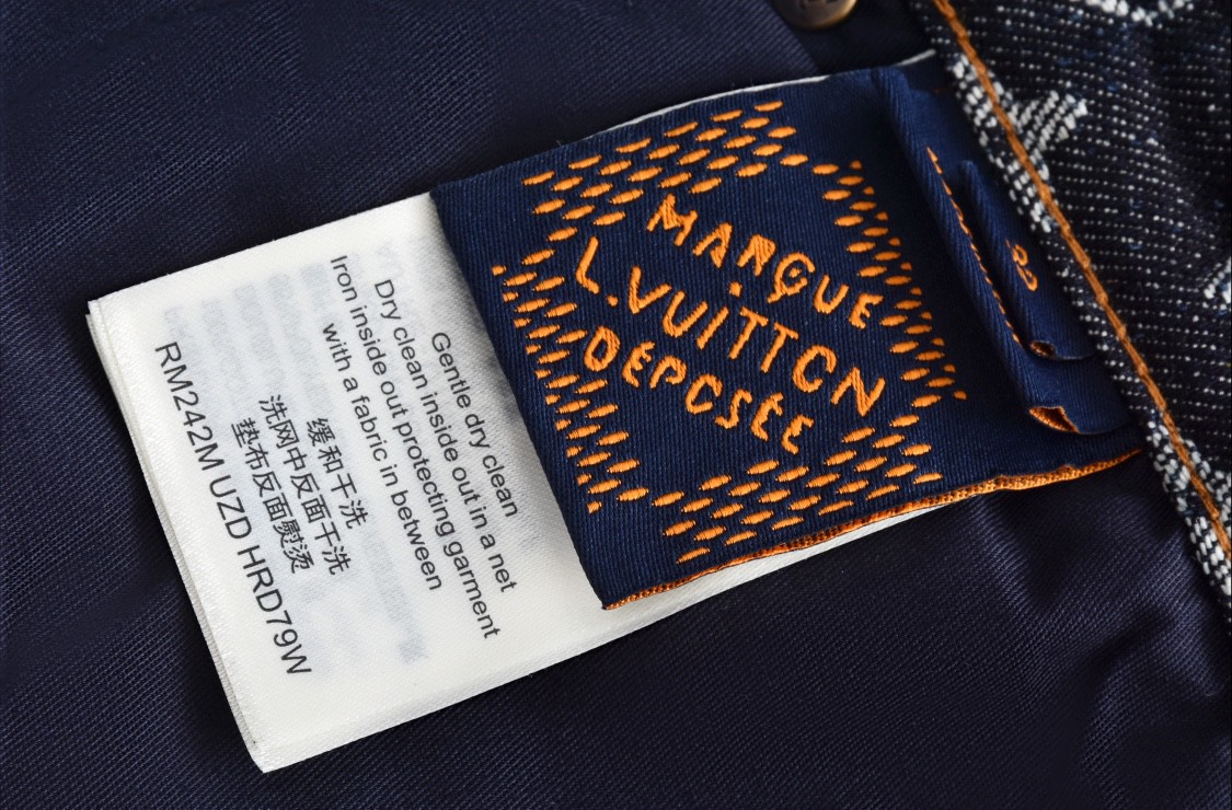 LOUIS VUITTON 路易威登 字母Logo提花满印牛仔裤 休闲裤 裤子 长裤 1AFX30