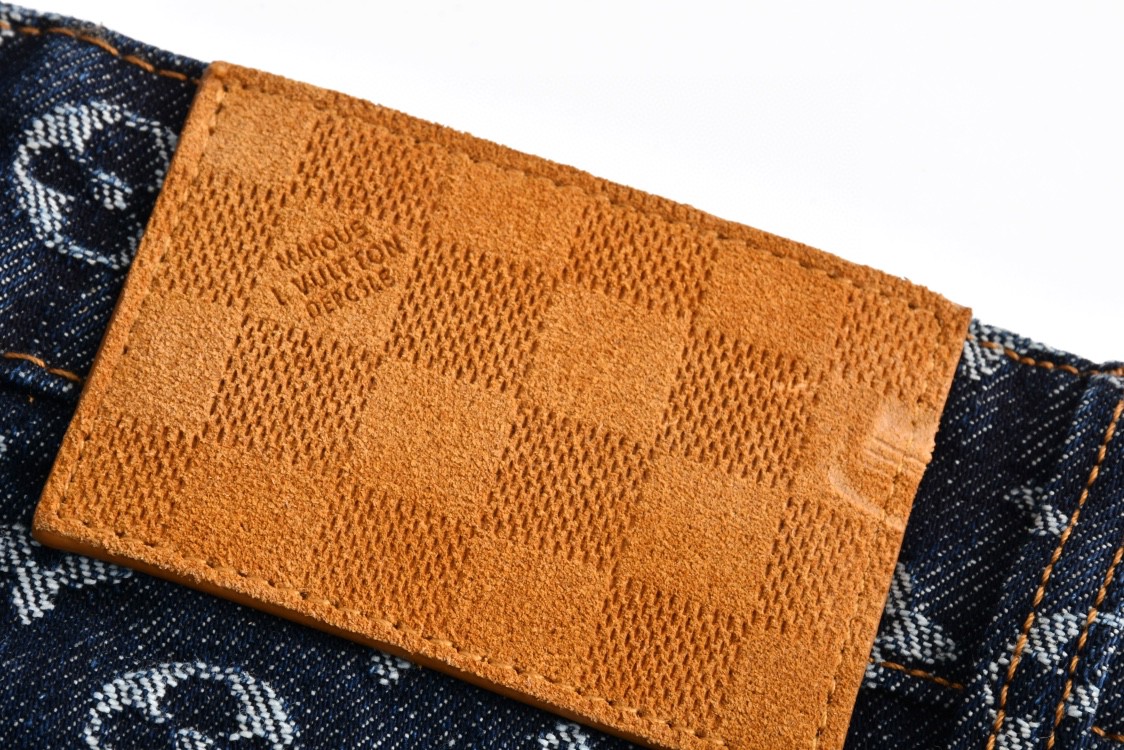LOUIS VUITTON 路易威登 字母Logo提花满印牛仔裤 休闲裤 裤子 长裤 1AFX30