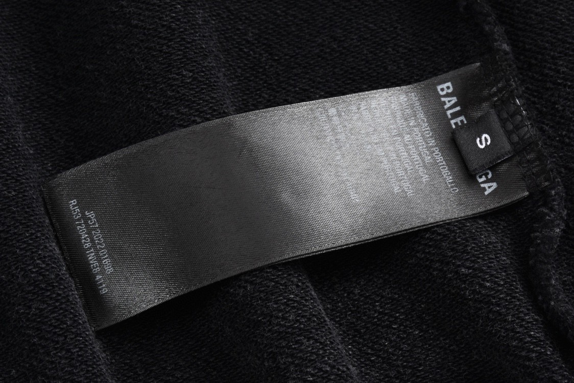 [Copy]Balenciaga 巴黎世家 红色刺绣字母logo连帽卫衣 外套 长袖 秋冬 黑色 803265TRVN21048