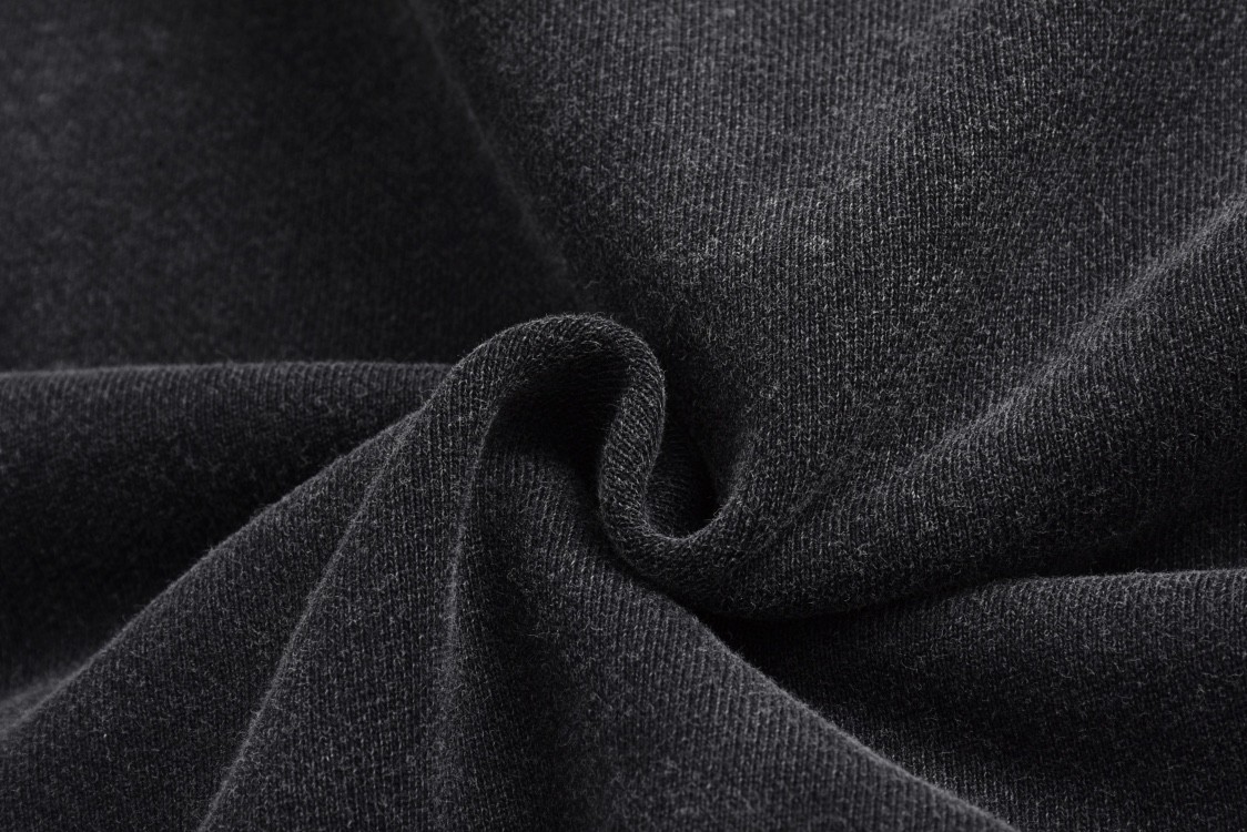 [Copy]Balenciaga 巴黎世家 红色刺绣字母logo连帽卫衣 外套 长袖 秋冬 黑色 803265TRVN21048