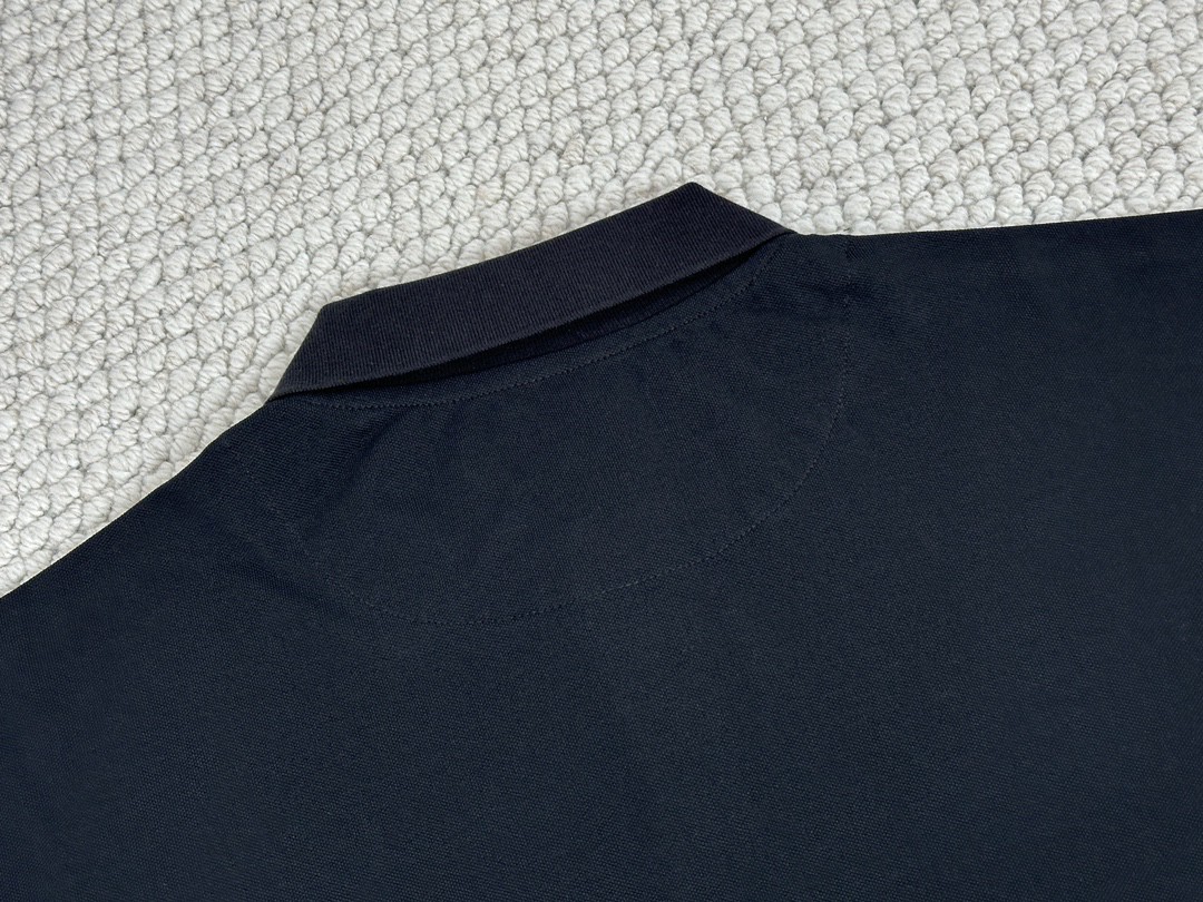 PRADA 普拉达 纯色logo徽标拉链Polo衫 长袖 黑色 UJL59B-1YR4-F0002-S-OOO