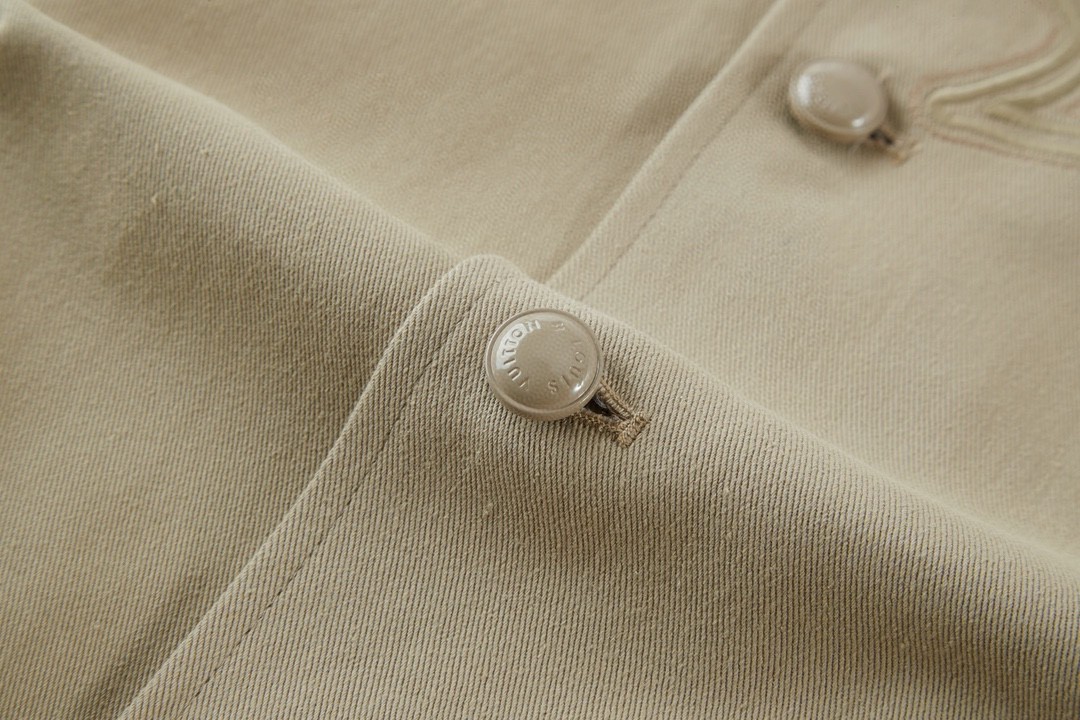 LOUIS VUITTON 路易威登 字母刺绣logo棒球服 外套 夹克 长袖 米色 1AFQDS