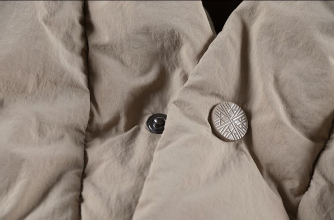 MADNESS White Mountaineering 十周年限定联名款羽绒道袍 羽绒服 外套 长袖 米色 23FW-JKT-WMD01-D001