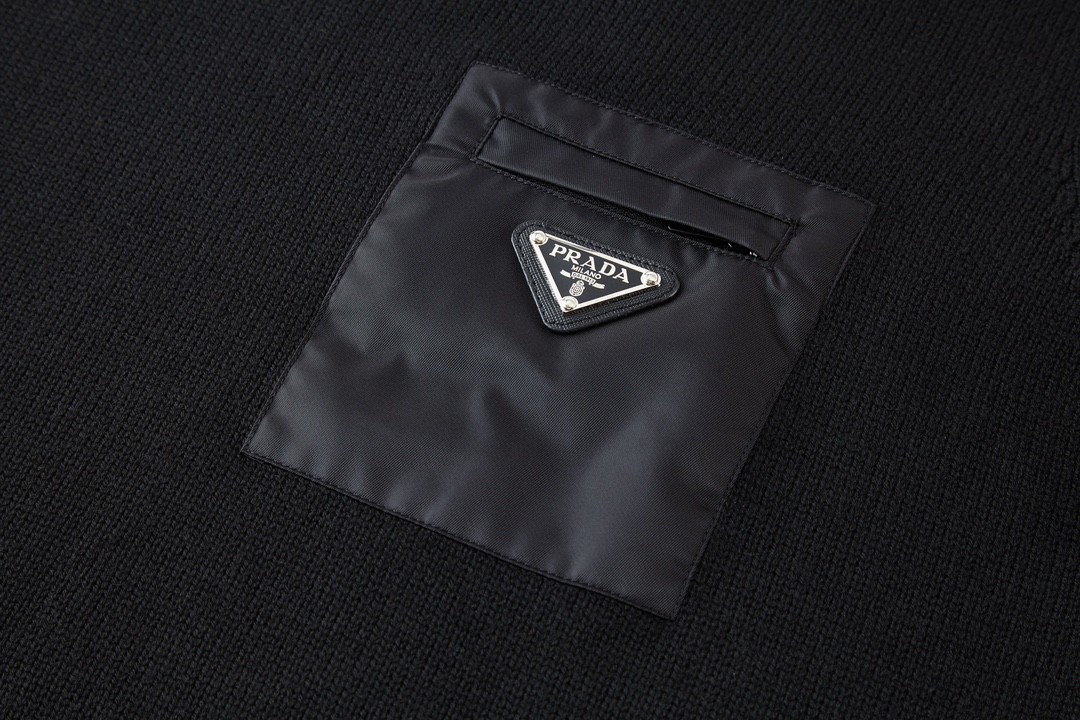 PRADA 普拉达 尼龙徽标口袋羊毛衫 毛衣 黑色 UMB049S2021W4X-F0002