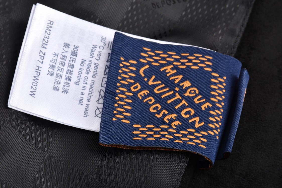 LOUIS VUITTON 路易威登 水晶缀饰麂皮棒球服 外套 夹克 长袖 黑色 1AFXEU