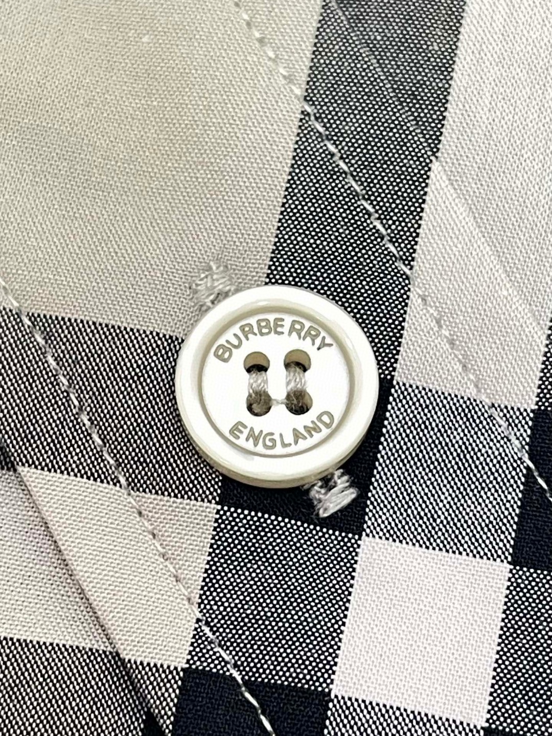 Burberry 巴宝莉 战马刺绣小标格纹单排扣衬衫 长袖 外套 青苔色 80876421