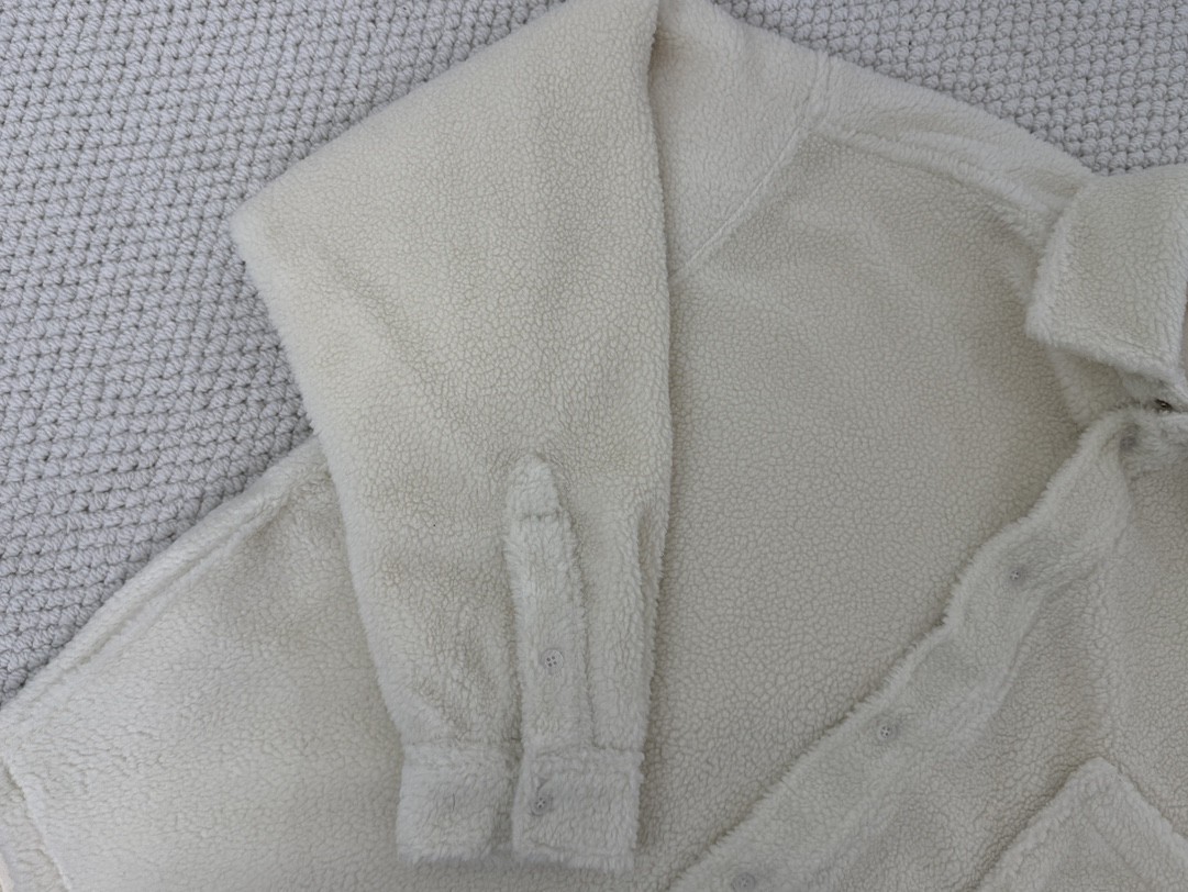 Balenciaga 巴黎世家 纯色袖标羊羔毛衬衫 外套 长袖 秋冬 黑色 白色 805234TQQ021000