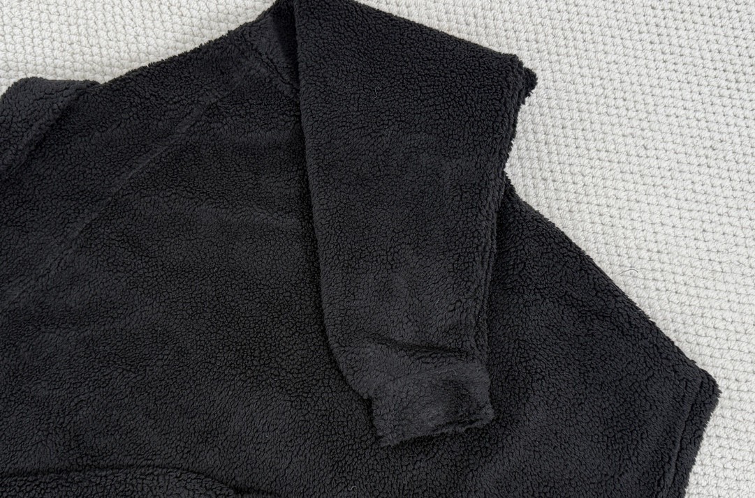 Balenciaga 巴黎世家 纯色袖标羊羔毛衬衫 外套 长袖 秋冬 黑色 白色 805234TQQ021000