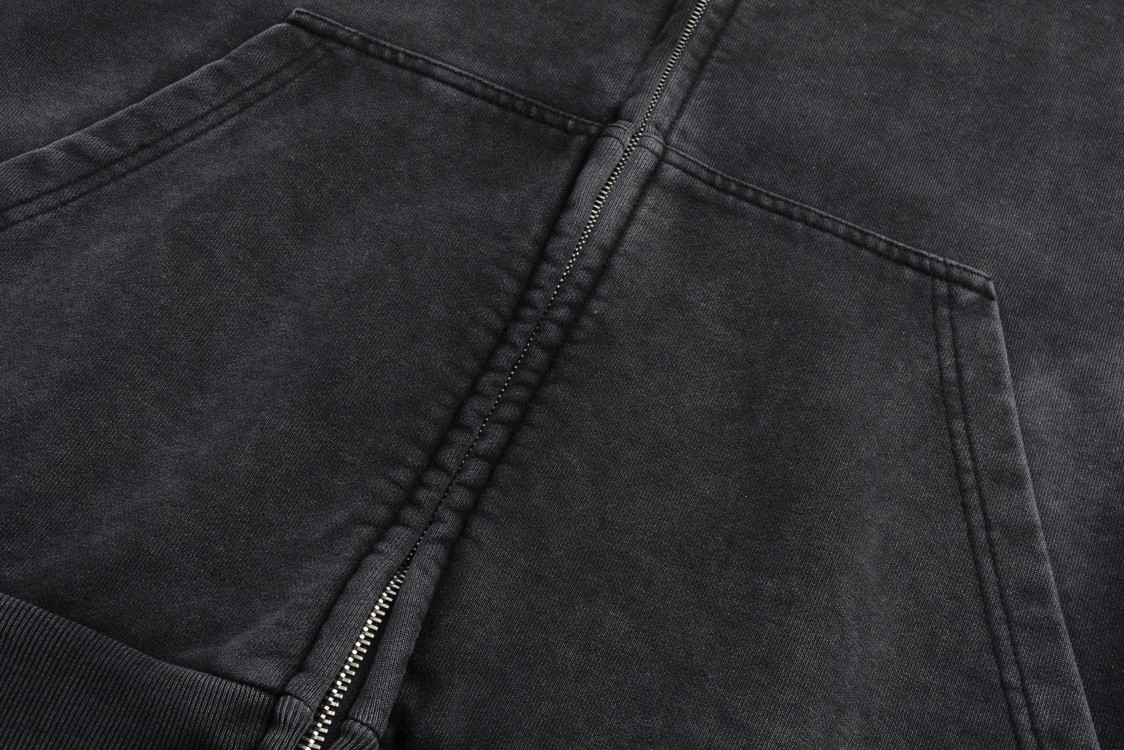 Balenciaga 巴黎世家 做旧刺绣字母logo连帽卫衣 外套 长袖 秋冬 黑色 803264TRVL11041