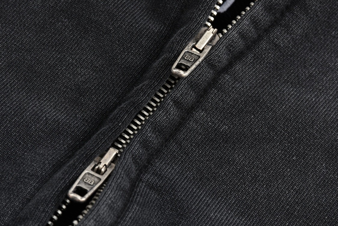 Balenciaga 巴黎世家 做旧刺绣字母logo连帽卫衣 外套 长袖 秋冬 黑色 803264TRVL11041