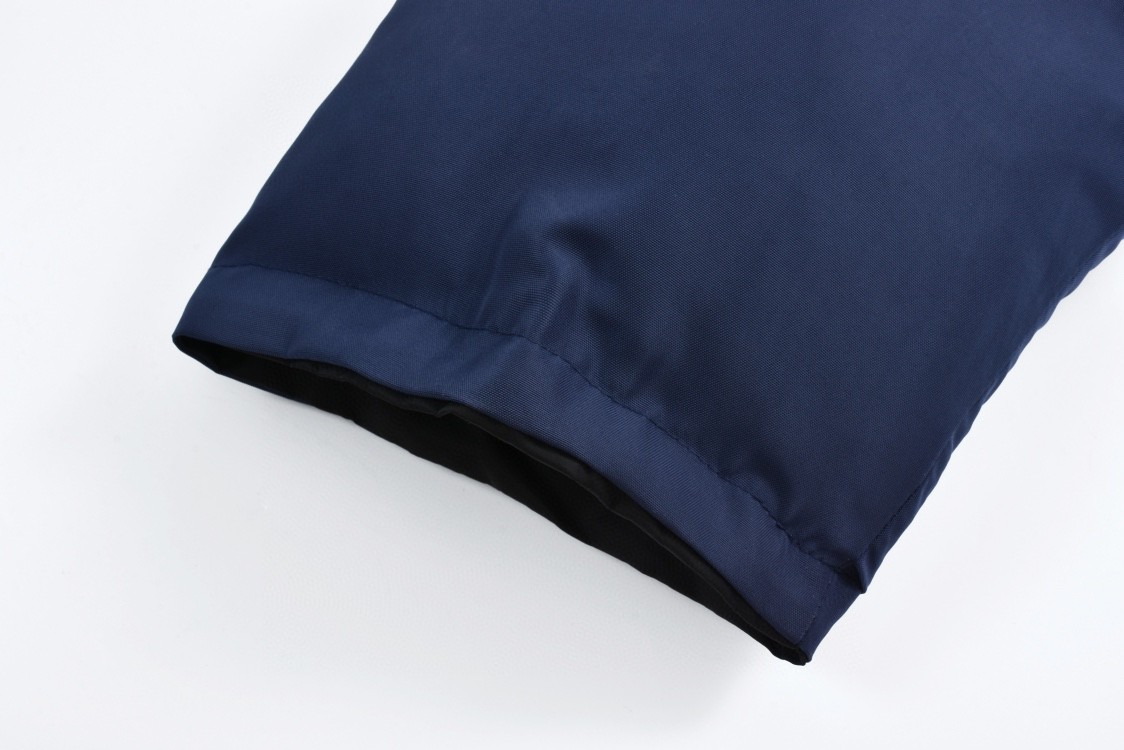 Balenciaga 巴黎世家 别针装饰字母logo印花拉链两面穿棉服 夹克 面包服 外套 长袖 秋冬 黑色 808793TR0181000