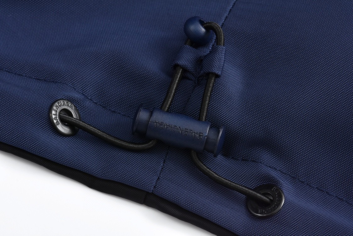 Balenciaga 巴黎世家 别针装饰字母logo印花拉链两面穿棉服 夹克 面包服 外套 长袖 秋冬 黑色 808793TR0181000