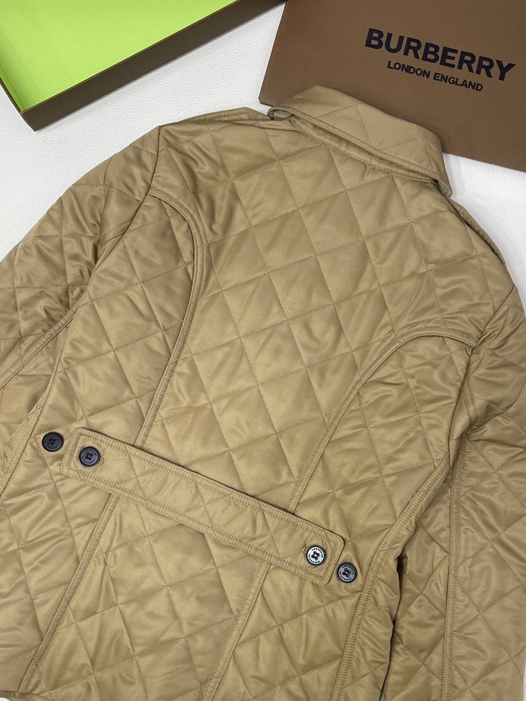 Burberry 巴宝莉 纯色单排扣翻领棉服 夹克 长袖 外套 卡其色 黑色 40623911