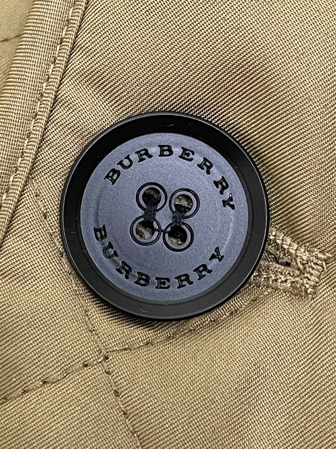 Burberry 巴宝莉 纯色单排扣翻领棉服 夹克 长袖 外套 卡其色 黑色 40623911