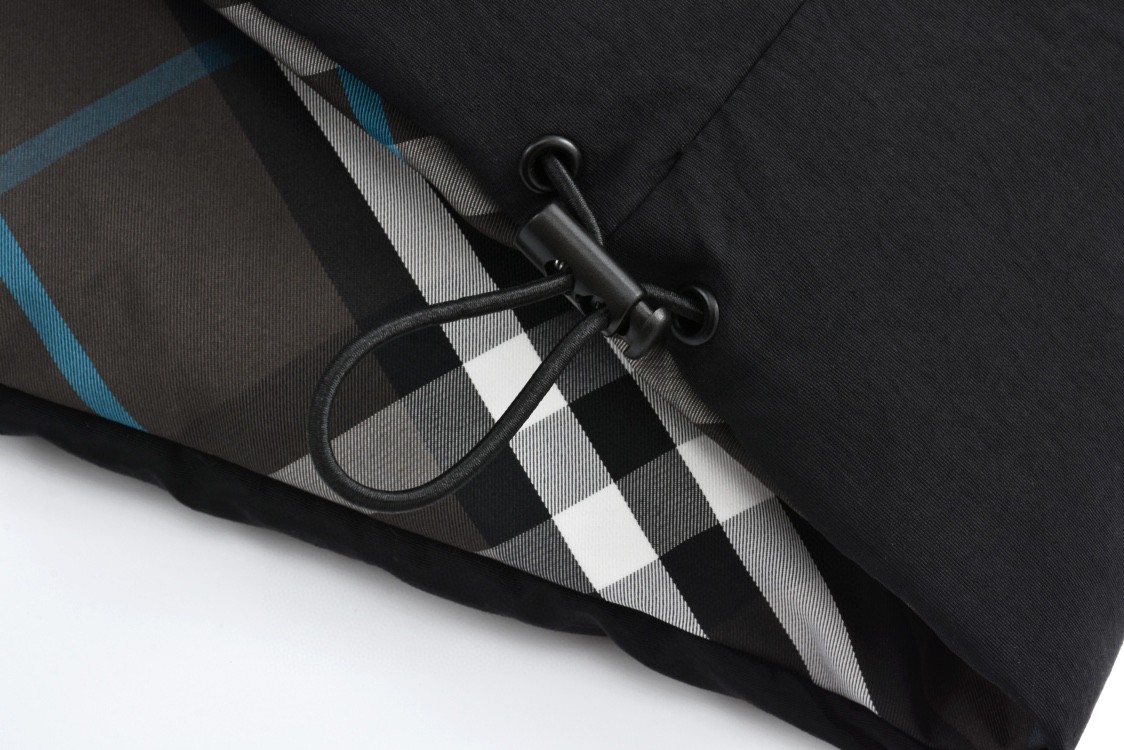 Burberry 巴宝莉 格纹双面两穿羽绒服 长袖 外套 深绿色 80945941
