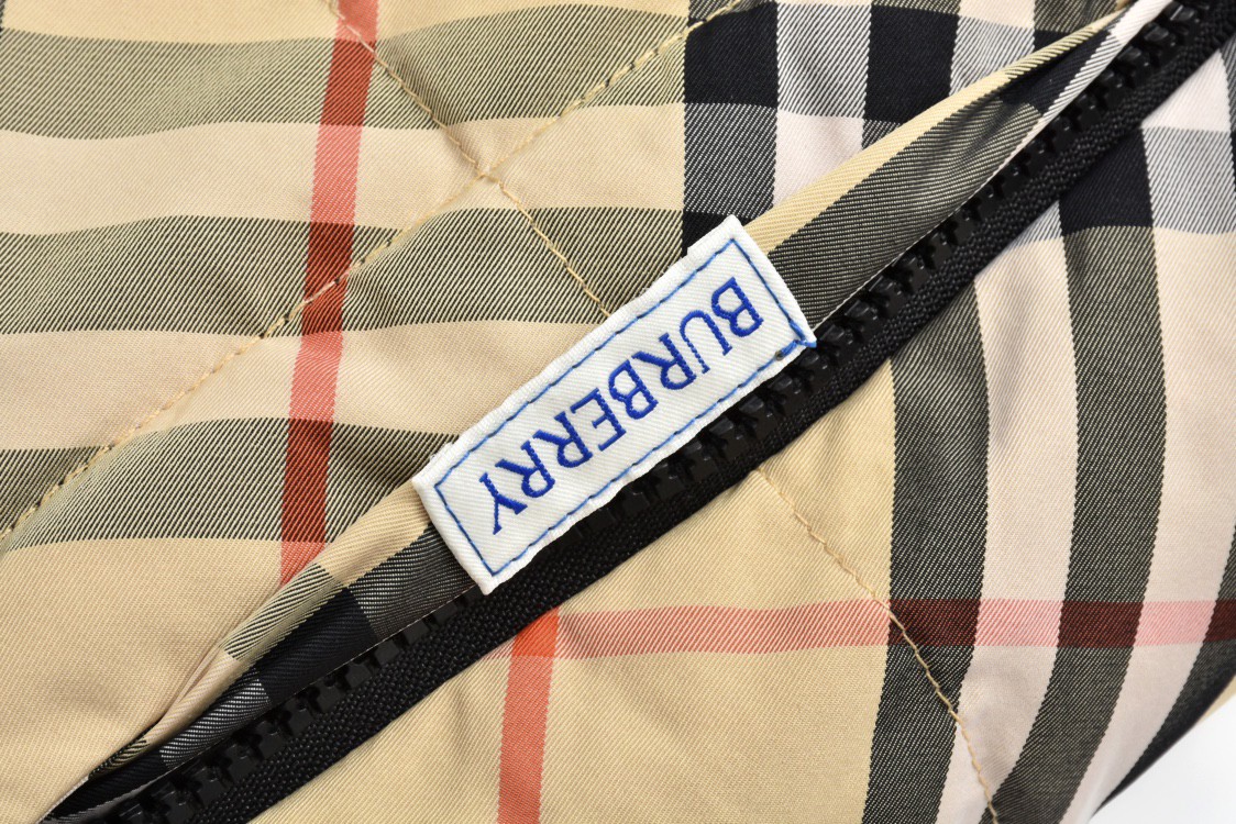 Burberry 巴宝莉 格纹双面两穿羽绒服 长袖 外套 沙色 80942371