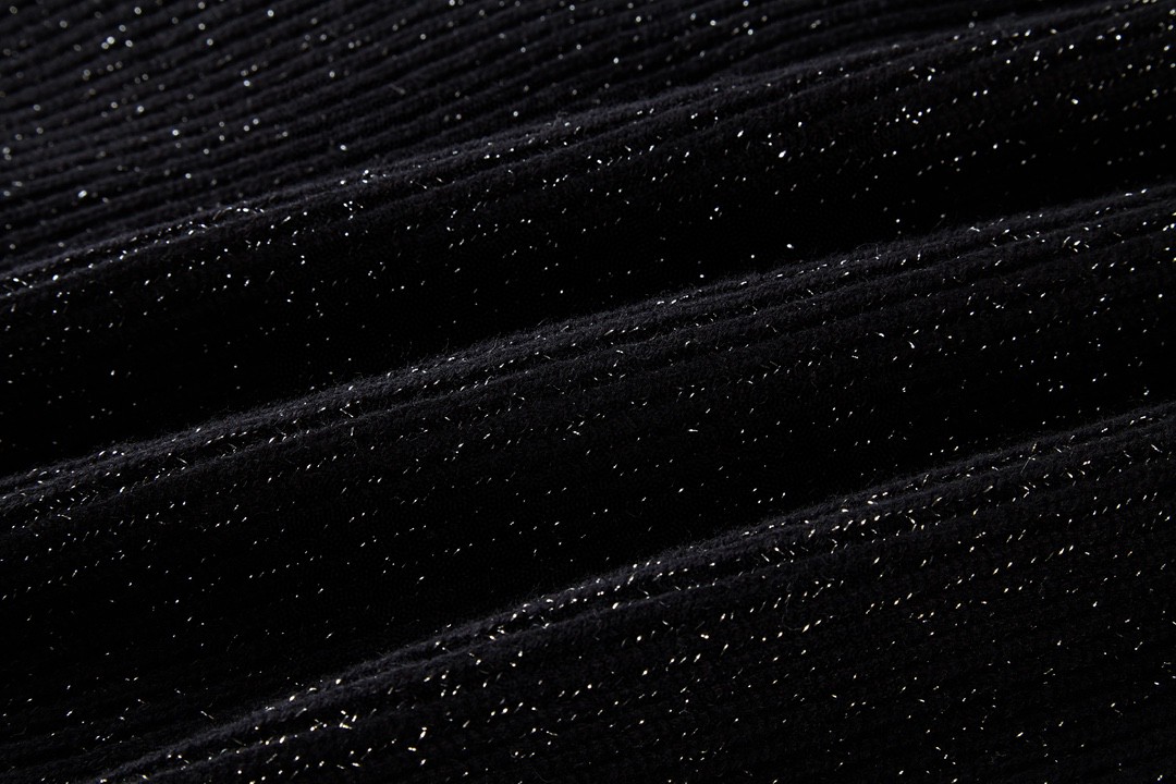 SAINT LAURENT 圣罗兰 银丝羊毛开衫 毛衣 外套 秋冬款 黑色 