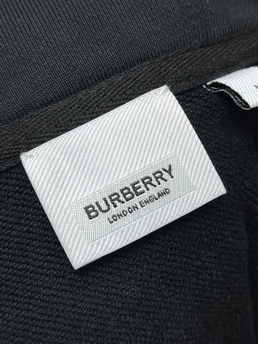 Burberry 巴宝莉 人物图像印花连帽卫衣 长袖 黑色 80711761