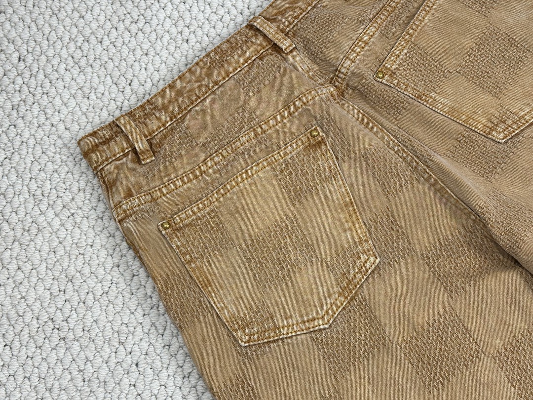 LOUIS VUITTON 路易威登 棋盘格logo印花牛仔裤 休闲裤 裤子 长裤 卡其色 1AFX54