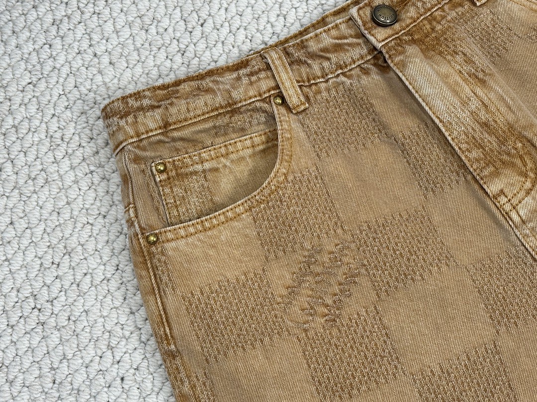 LOUIS VUITTON 路易威登 棋盘格logo印花牛仔裤 休闲裤 裤子 长裤 卡其色 1AFX54