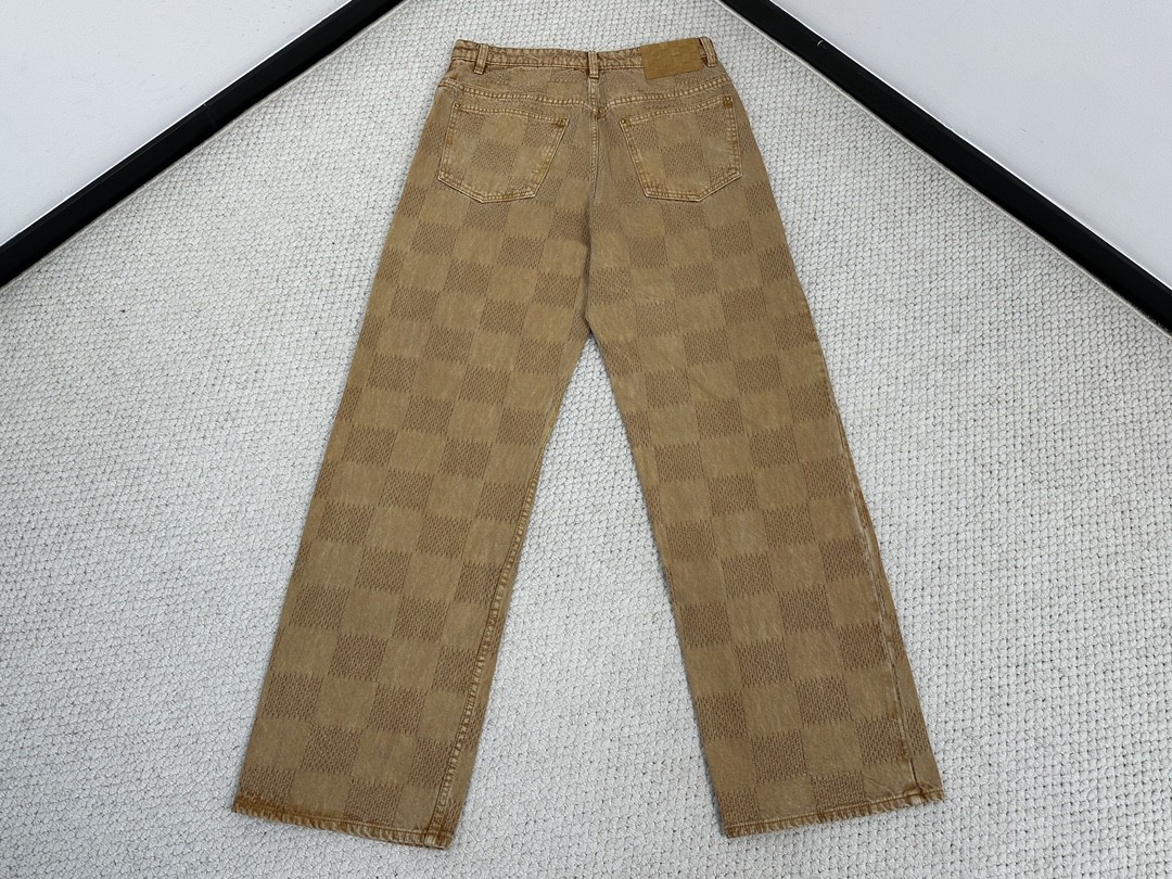 LOUIS VUITTON 路易威登 棋盘格logo印花牛仔裤 休闲裤 裤子 长裤 卡其色 1AFX54
