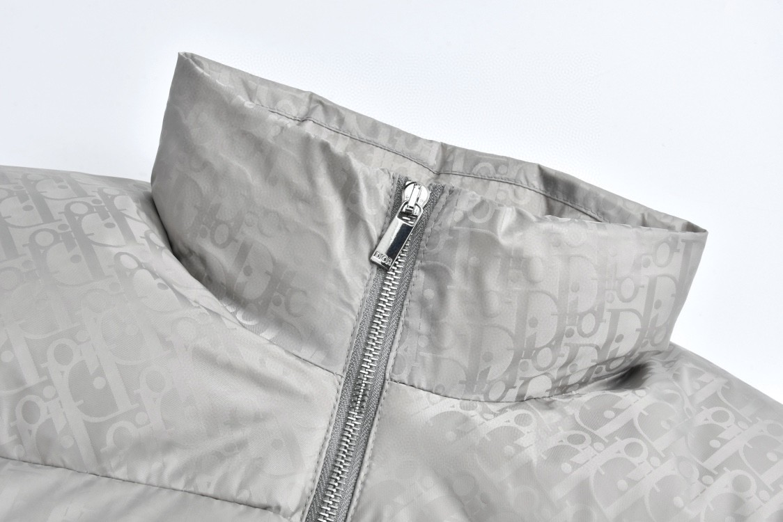 DIOR 迪奥 暗纹字母提花拉链立领羽绒服 夹克 外套 长袖 灰色 943C449A4462-C878