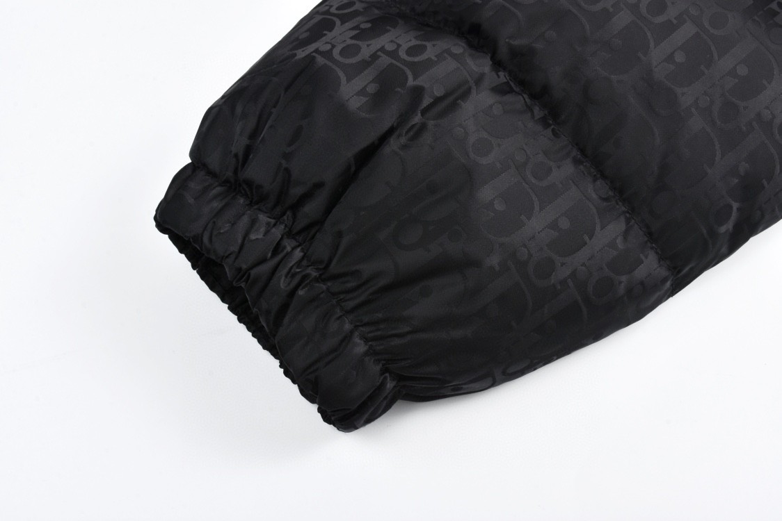 DIOR 迪奥 暗纹字母提花拉链立领羽绒服 夹克 外套 长袖 黑色 943C449A4462-C989