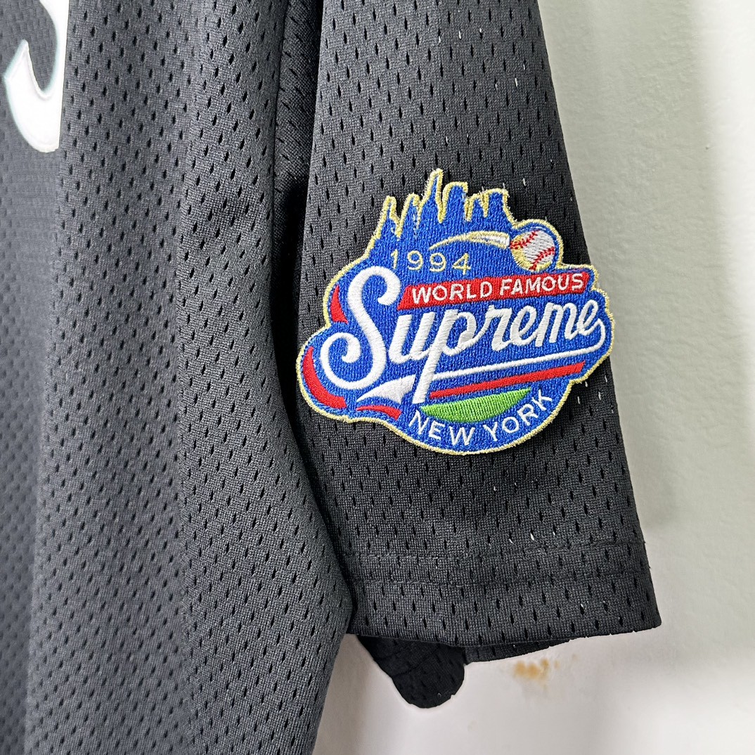 Supreme FW24 WEEK1 S Logo Baseball Henley 斜纹刺绣贴亨利棒球领短袖 T恤 绿色 蓝色 黑色 SUP-FW24-005