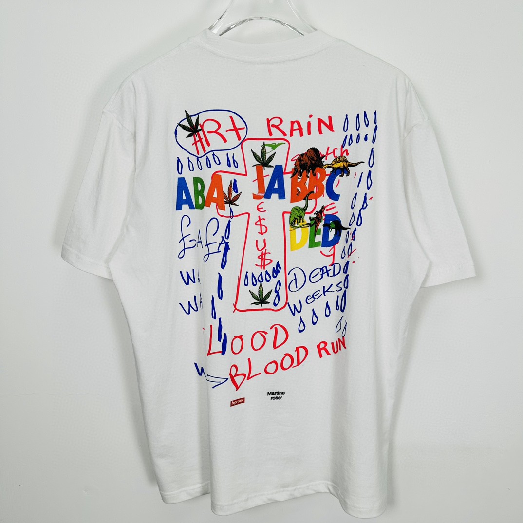 Supreme Martine rose 联名款 FW24 WEEK4 Lee Scratch Perry Tee 背面手绘涂鸦印花短袖 T恤 黑色 白色 SUP-FW24-093