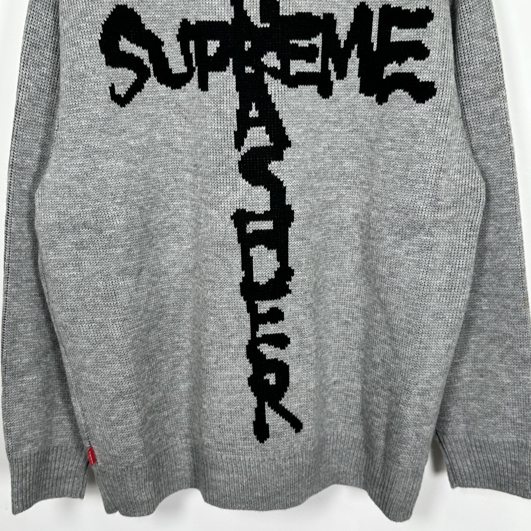 Supreme THRASHER 联名款 FW24 WEEK6 Sweater 背面十字字母logo毛衣 圆领 长袖 黑色 灰色 红色 SUP-FW24-122