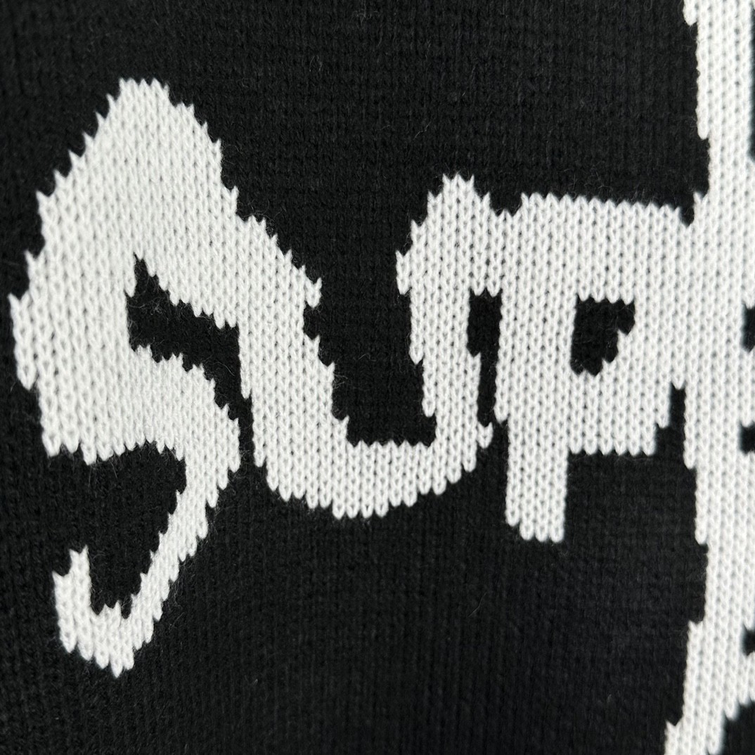 Supreme THRASHER 联名款 FW24 WEEK6 Sweater 背面十字字母logo毛衣 圆领 长袖 黑色 灰色 红色 SUP-FW24-122