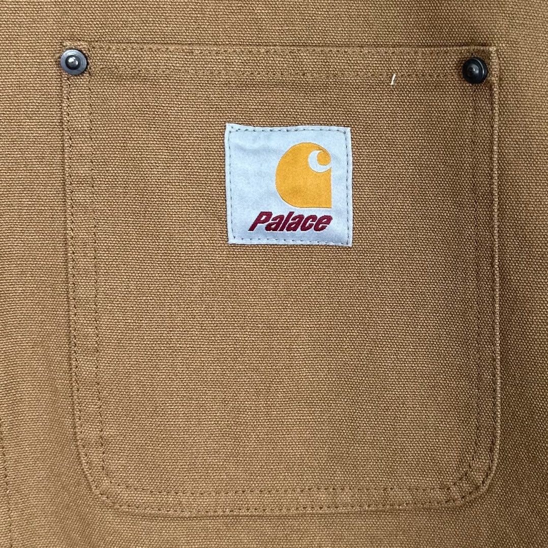 PALACE Carhartt WIP FW23 联名系列 多袋背面Logo刺绣拼接工装夹克 外套 长袖 卡其色 I032716-KHAKI
