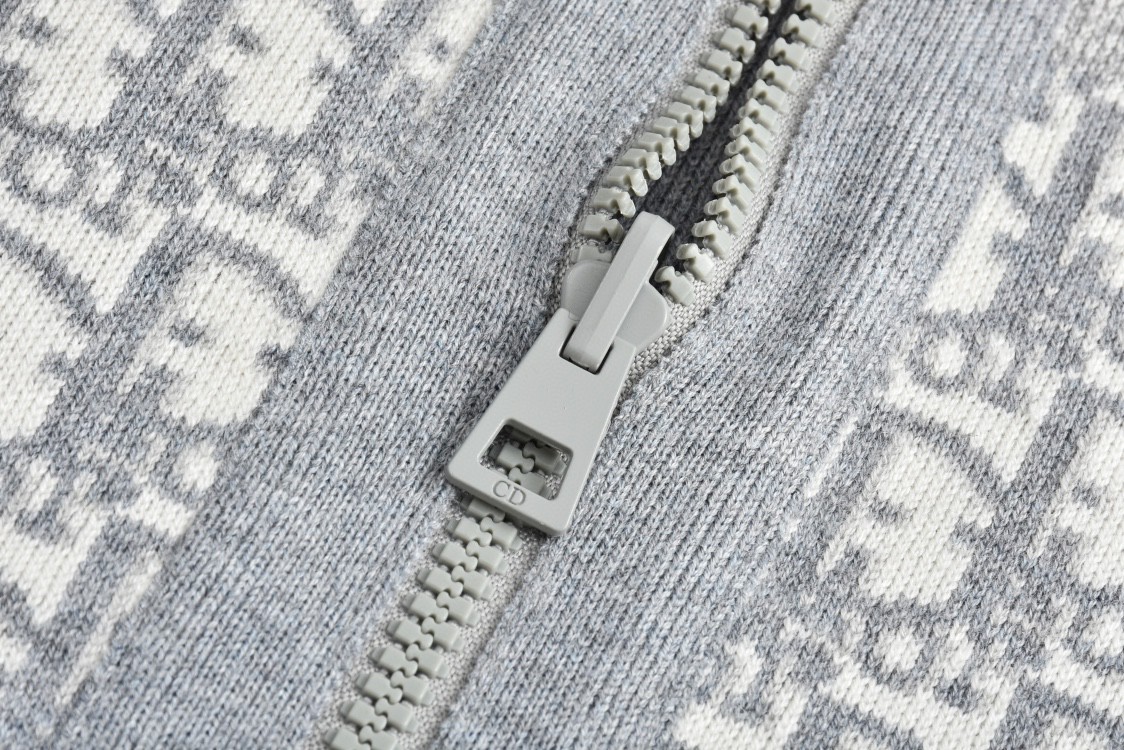 DIOR 迪奥 双面两穿提花满印羊绒连帽针织衫 毛衣 外套 长袖 灰色 054G12AM055-X8270