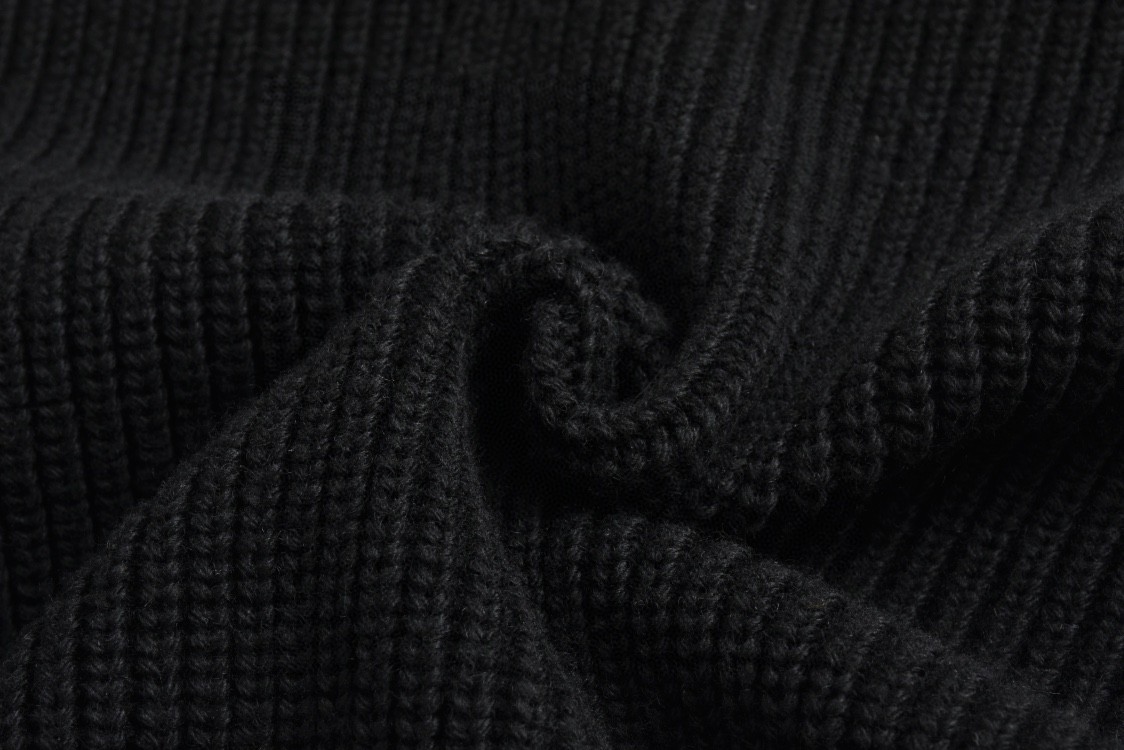 CELINE 赛琳 刺绣字母logo连帽抽绳毛衣 卫衣 长袖 黑色 2AX0A311Y-38NO