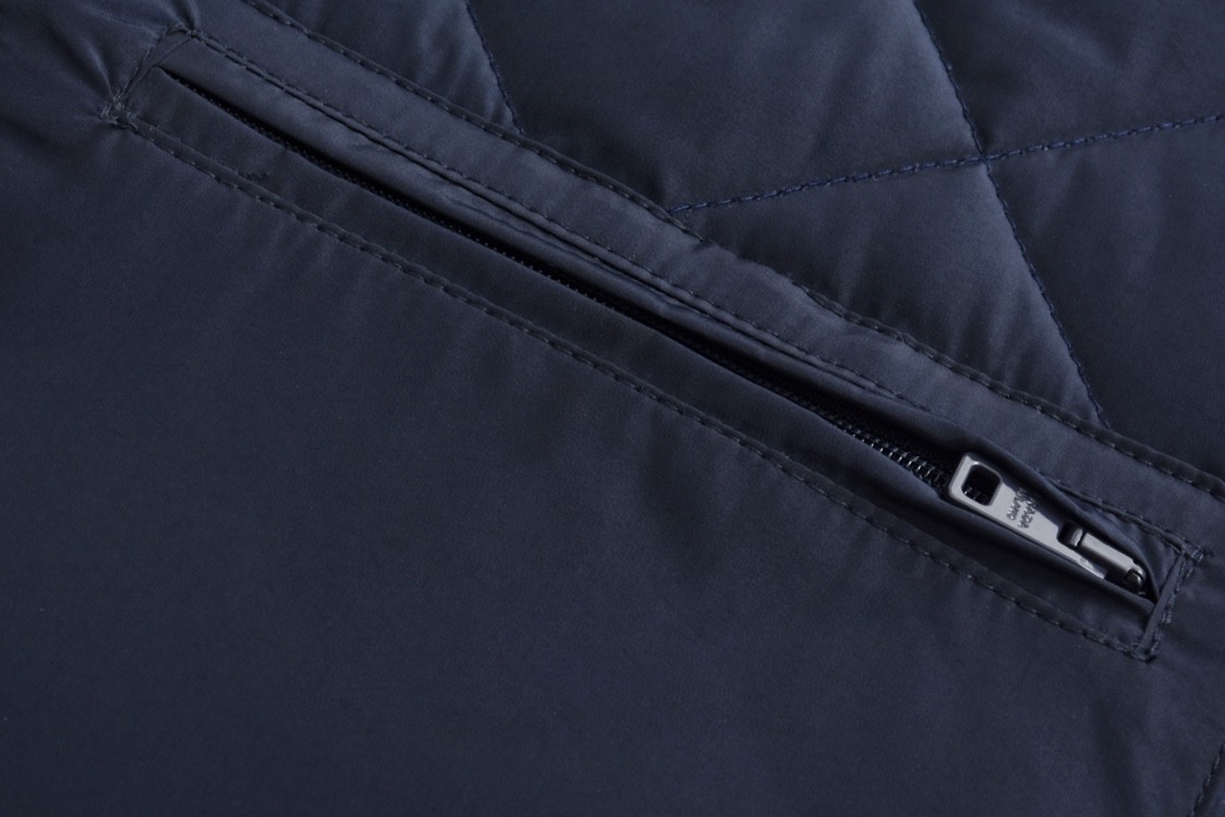 PRADA 普拉达 拼色灯芯绒徽标菱格棉服 夹克 外套 深蓝色 