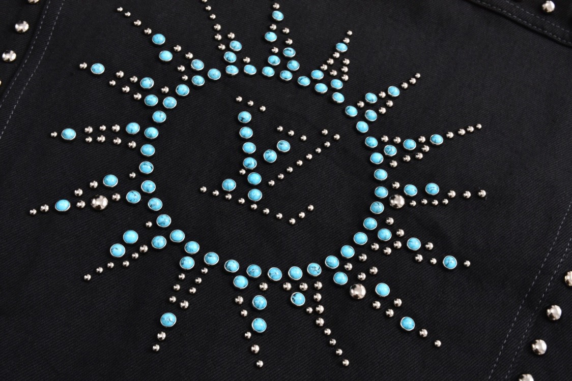 LOUIS VUITTON 路易威登 西部世界绿松石铆钉牛仔外套 夹克 长袖 黑色 1AFWX1