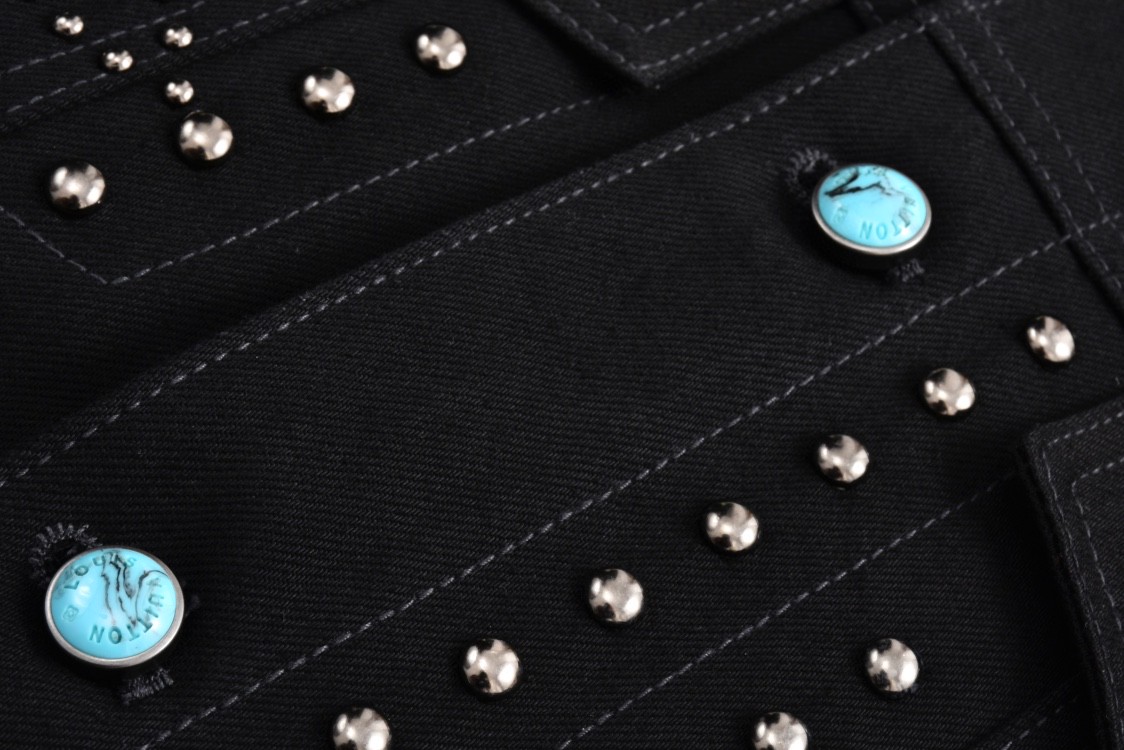 LOUIS VUITTON 路易威登 西部世界绿松石铆钉牛仔外套 夹克 长袖 黑色 1AFWX1