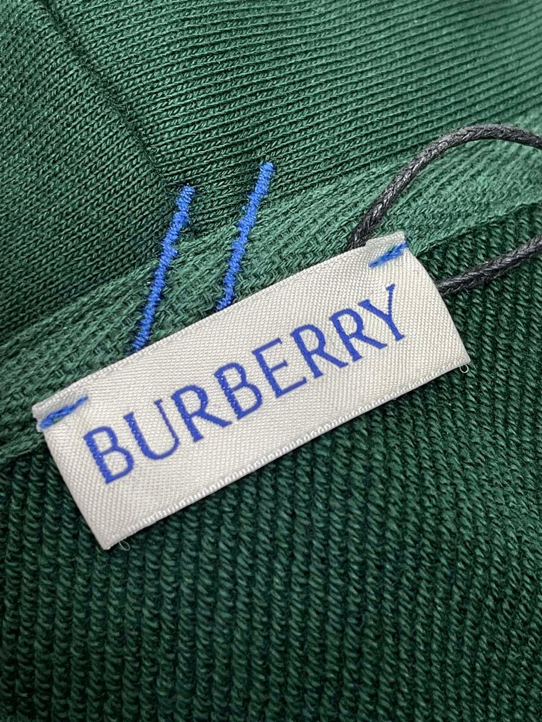 Burberry 巴宝莉 衣摆刺绣战马小贴标抽绳连帽卫衣 长袖 白色 黑色 绿色 