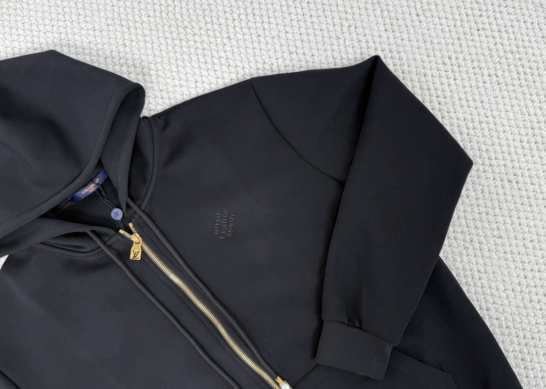 LOUIS VUITTON 路易威登 刺绣字母logo珍珠抽绳拉链连帽卫衣 外套 长袖 黑色 1AFJGD